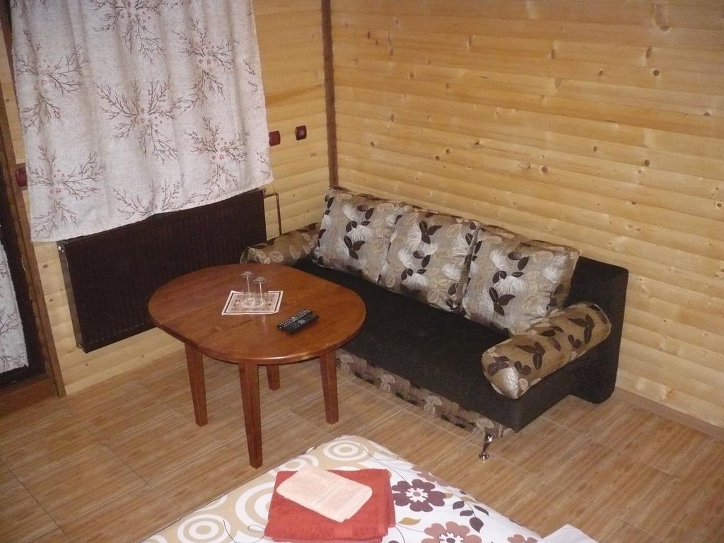 Guest House Chobaka Триград Номер фото